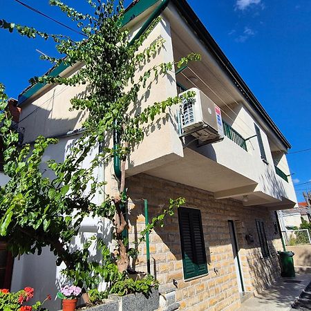 Holiday Home Marija بيوغْغاد نا موغو المظهر الخارجي الصورة